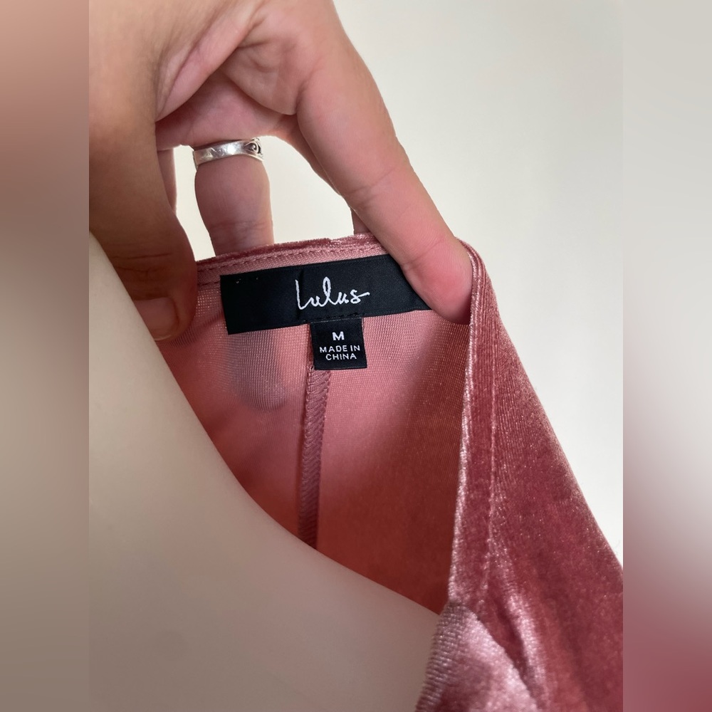Lulus - Upgraded Style Mauve Velvet Long Sleeve Tie-Front Bodysuit - Picture 12 of 15